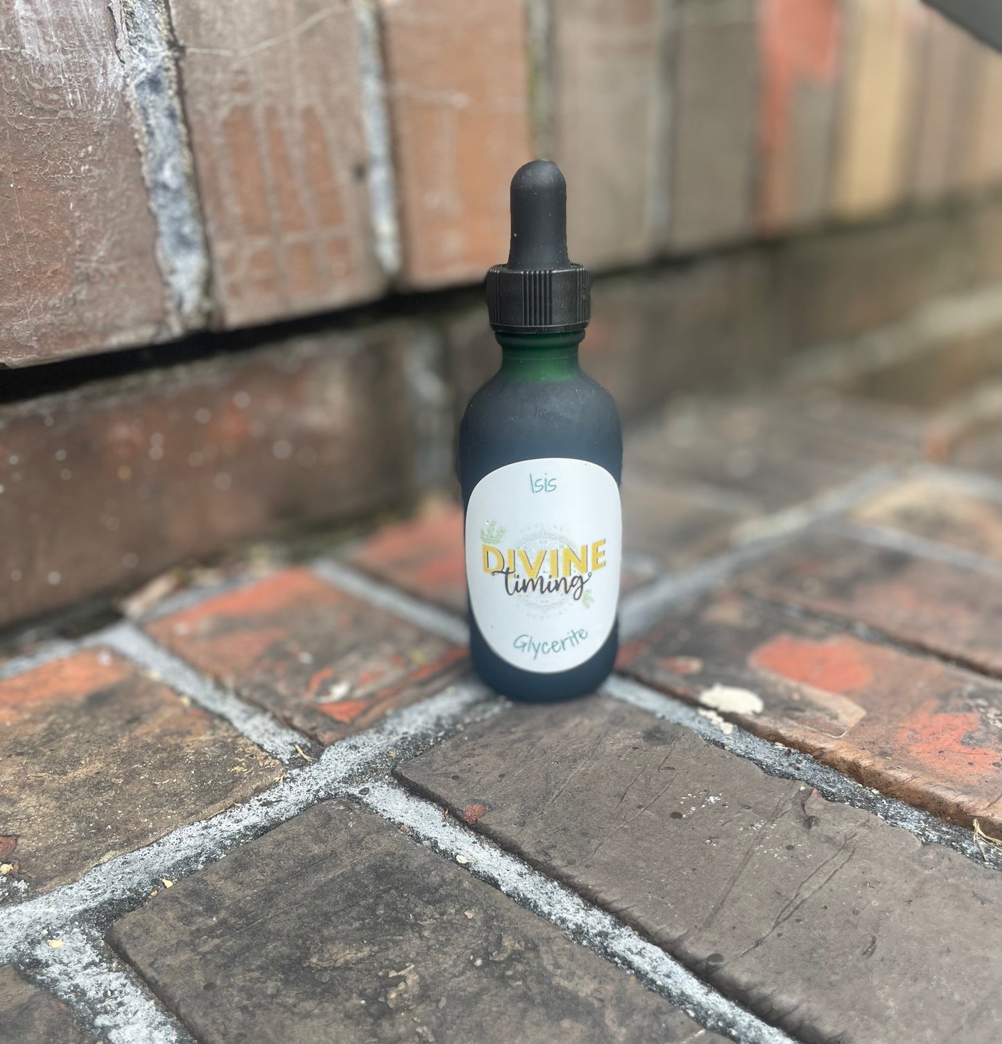 Isis Glycerite
